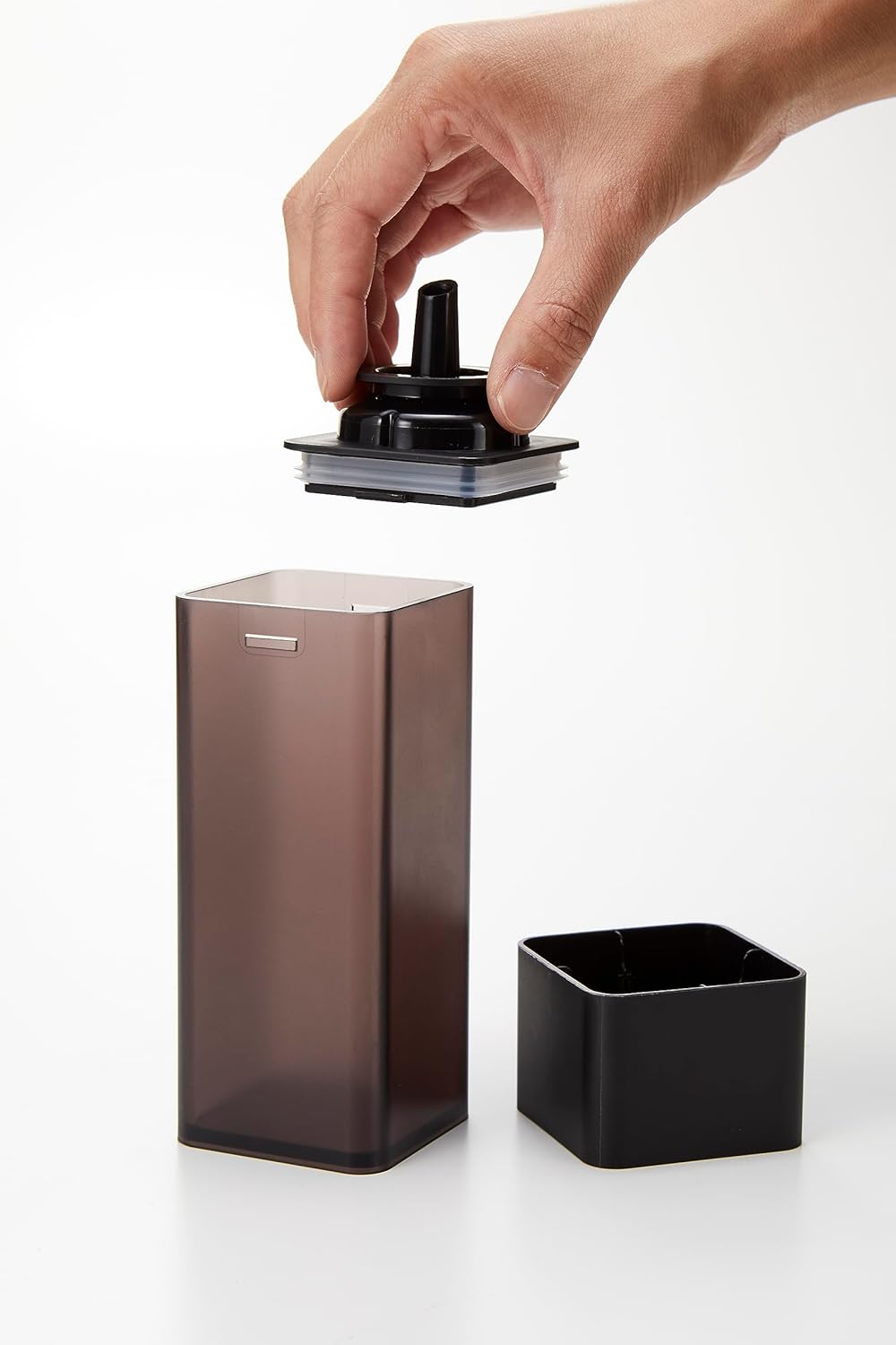 YAMAZAKI 4843 Tower Gewürzfläschchen, ABS Harz/Polypropylen, Minimalistisches Design, Acrylonitrile