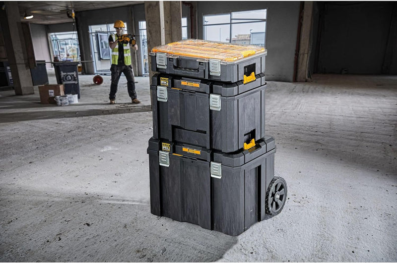 Dewalt Mobile T STAK Box DWST83347-1 (kippbarer Teleskopgriff, Schutzklasse IP54, robuste Schwerlast