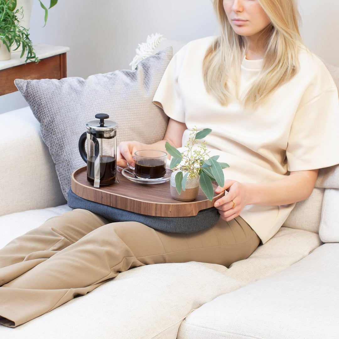 Bosign. Knietablett mit Sitzsack-Kissen für Frühstück, Abendessen. Rrutschfestes Tablett. Abnehmbare