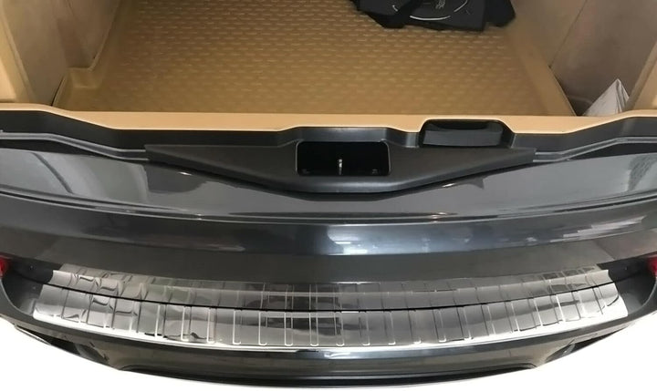 Ladekantenschutz Edelstahl CHROM kompatibel für BMW X5 E70 | BJ 2006-2013 | mit Abkantung | premium