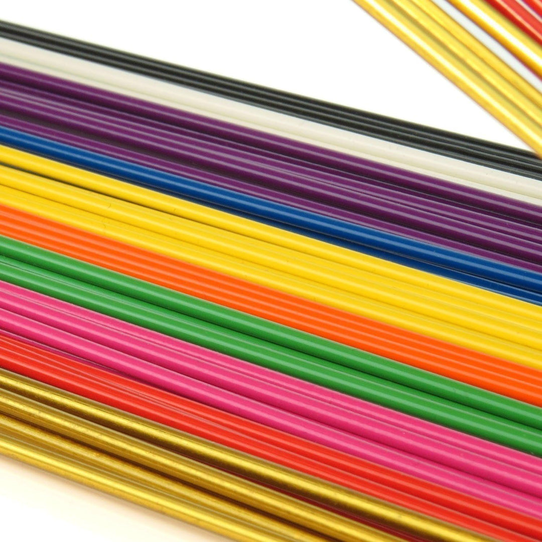 HANGERWORLD 50 Bunte Metall-Draht-Kleiderbügel 40 cm breit aus verzinktem Stahl mit farbenfroher Pul
