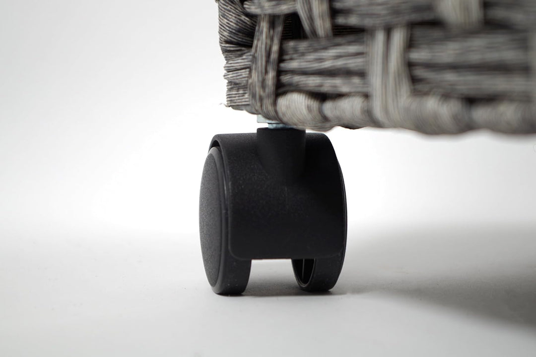 Kobolo Wäschebehälter mit Rollen aus grauem Polyrattan