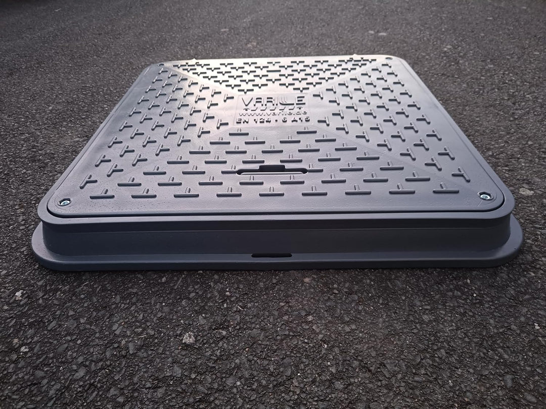 Varile 72cm quadratische Schachtabdeckung mit Griff - belastbar bis 1,5t (Grau), Grau