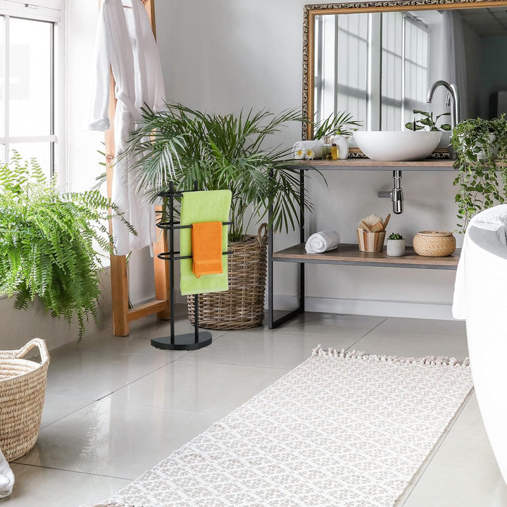 Relaxdays Handtuchständer, 3 Stangen, Metall, HxBxT 83 x 39 x 18 cm, Kleiderablage stehend, Duschtuc