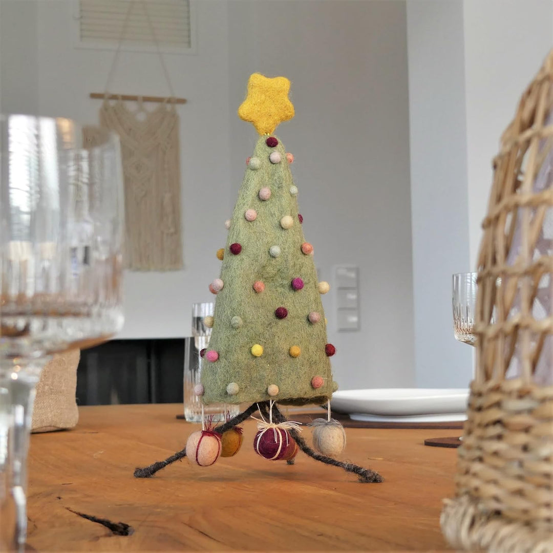 Én Gry & SIF Mini-Weihnachtsbaum aus Filz, Weihnachtsdeko zum Hinstellen, Hand-Made, fair-Trade, ein