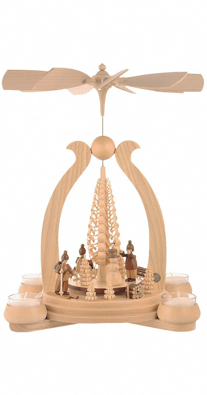 DREGENO Pyramide natur mit Winter-Sportlern, für Teelichter, von DREGENO SEIFFEN 32,5 cm – Original