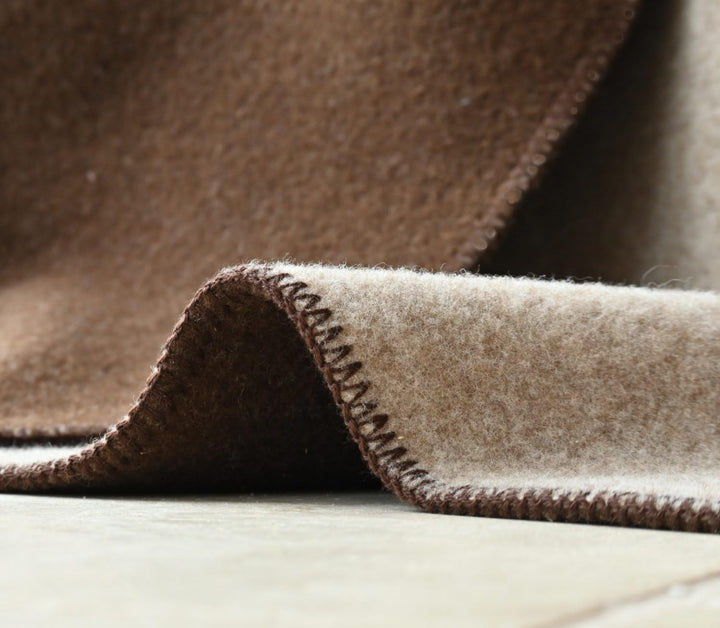 Warme Kuscheldecke Wolldecke Naturalana Doubleface Sofadecke Couchdecke Wohndecke - 100% Schurwolle