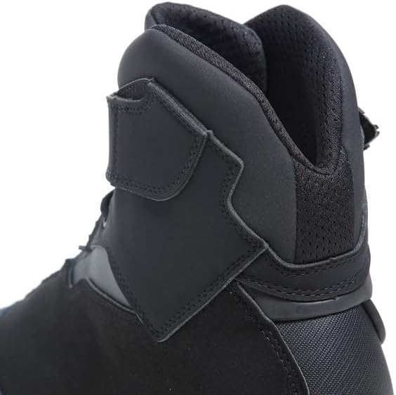 TCX Herren Zeta WaterproofHerren-Motorradschuhe, Sportlich und Wasserdicht, Stadttaugliche Schuhe, O