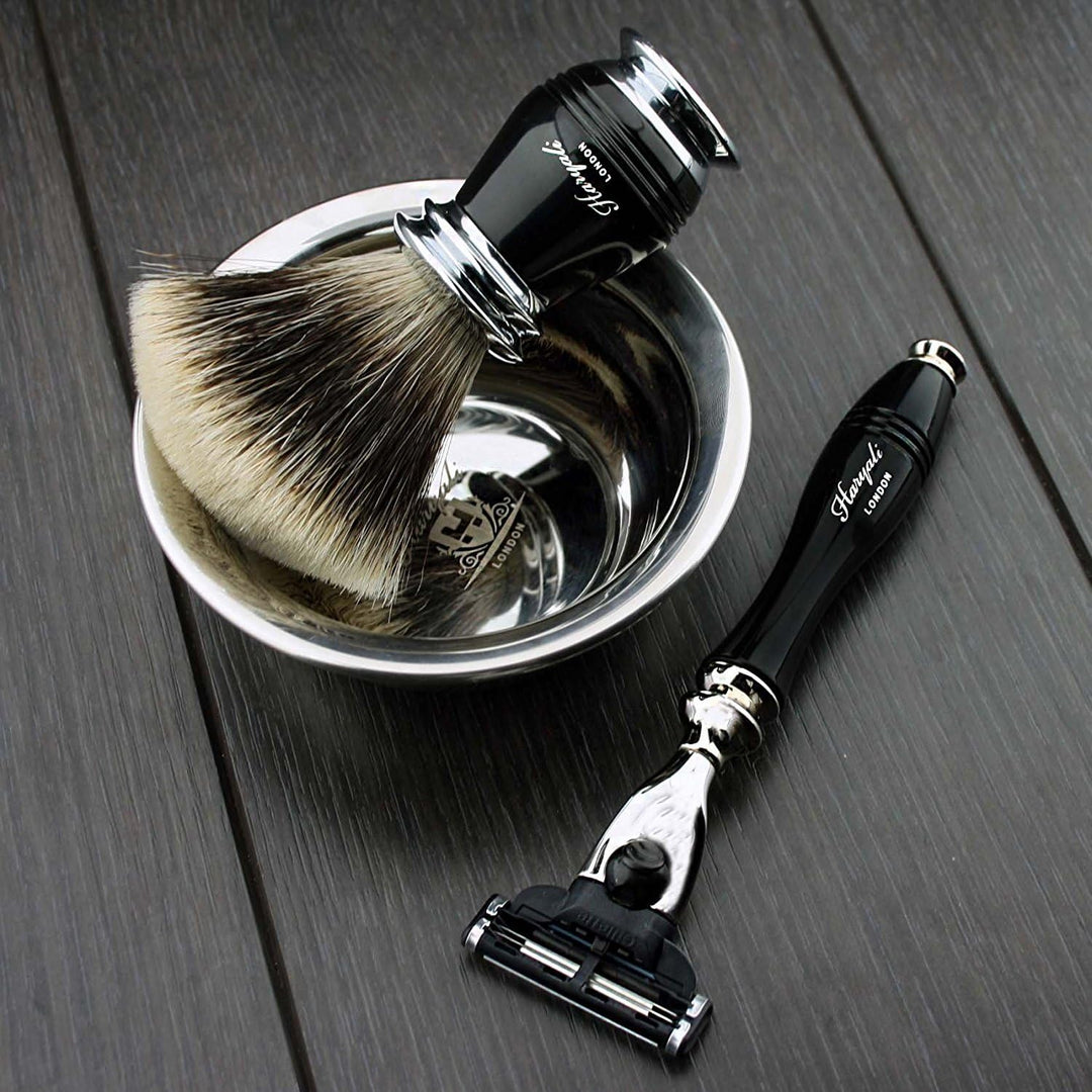 Haryali London Luxury Black Herren Rasierset 3 Edge Rasiermesser, Rasierpinsel, Rasierständer und Ra