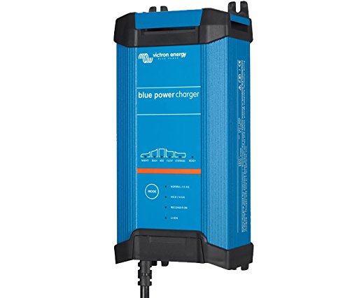 Victron Energy Blue Smart IP22 Batterieladegerät 12/20(3) 230V 20A für 3 Akkubänke - BPC122044002