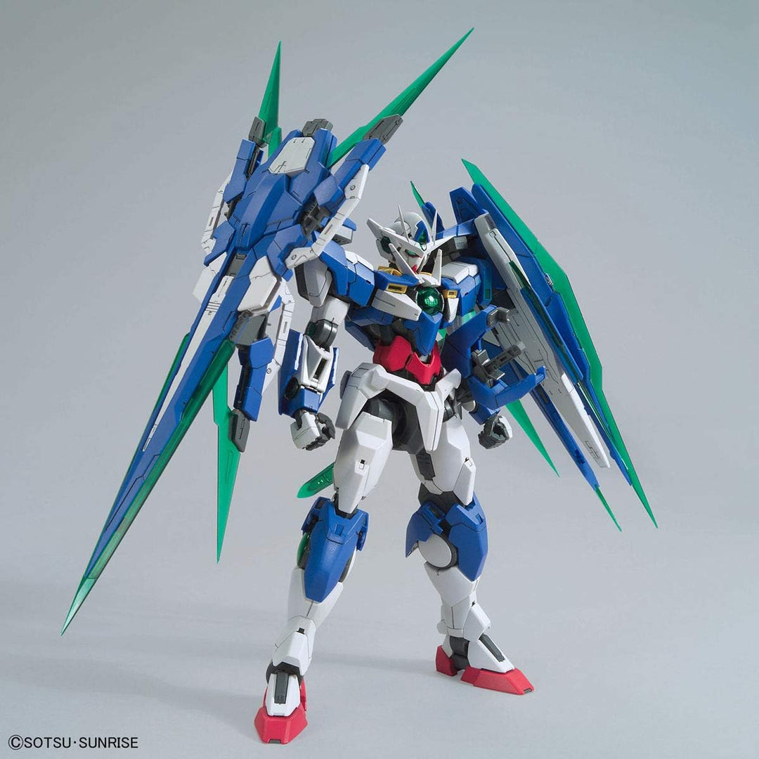 Bandai 1/100 MG GNT - 0000 / FS Double O Quanta Full Saber Plastic Kit