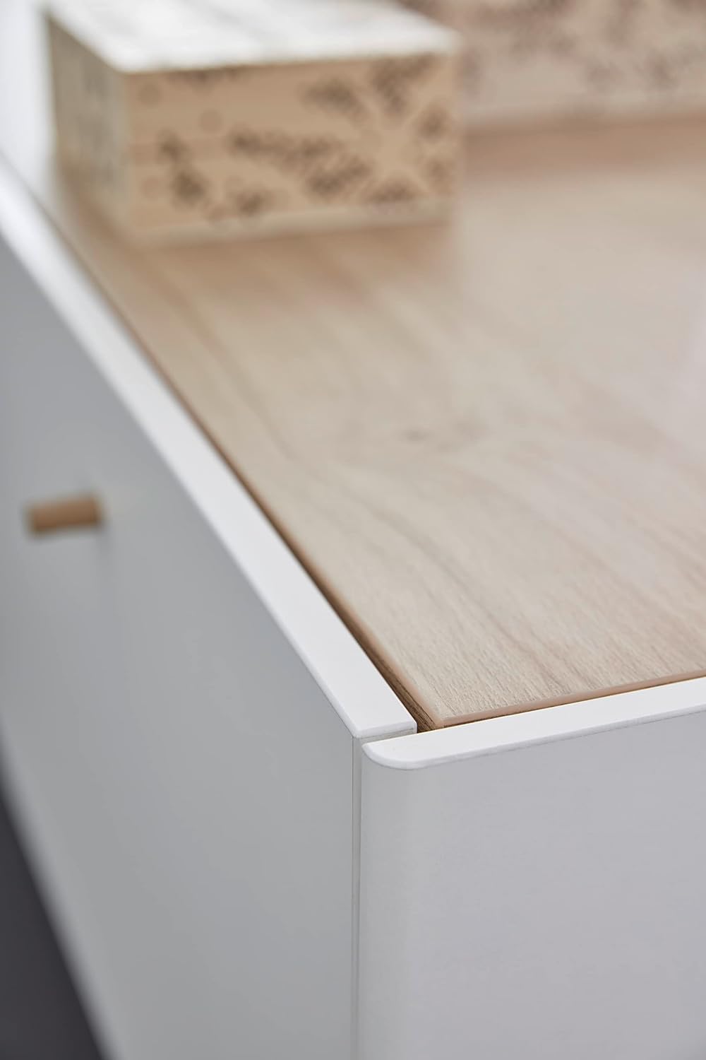 Germania Nachtkonsole 2410-535 Monteo, Weiss/Kendal Eiche, Massivholzdetails, 42 x 42 x 55 cm (BxHxT