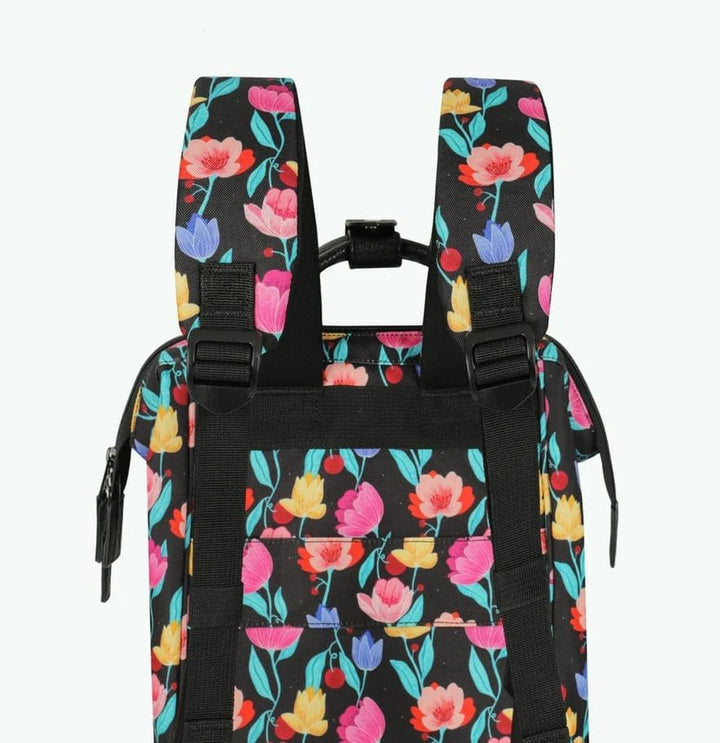 Cabaïa - Unisex - Rucksack - Adventurer - Genoa - Small S Black Graphic Flower, S Black Graphic Flow