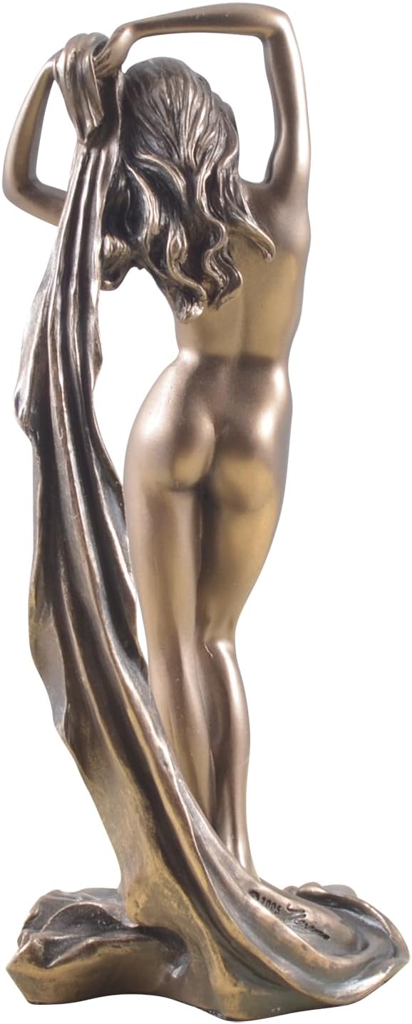 Veronese by Joh. Vogler GmbH Weiblicher Akt Frau hält Ihr Tuch über den Kopf Figur Skulptur