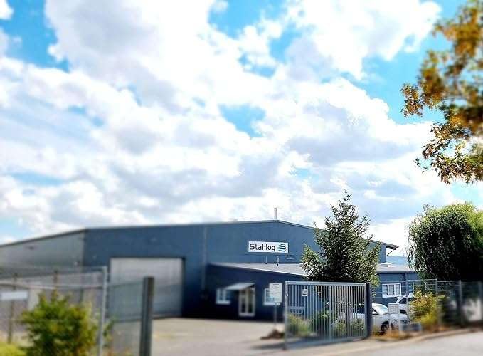 Edelstahlblech von Stahlog, 1.4301, AISI 304 (V2A), X5CrNi18-10, Stärke: 3 mm, Masse: 300 x 400 mm 3