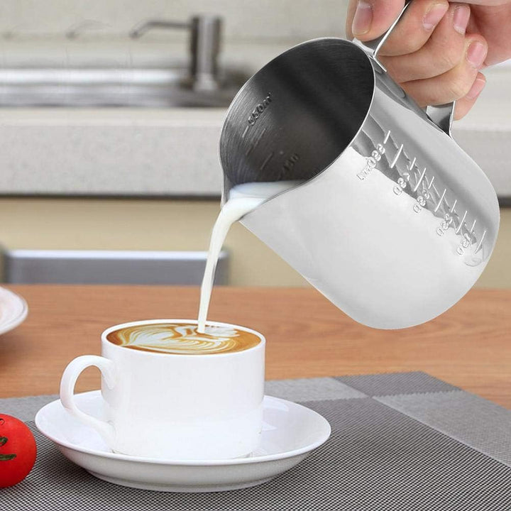 Milchaufschäumkanne, 350ml/550ml Edelstahl Milch Aufschäumen Messbecher für Barista, Cappuccino, Esp