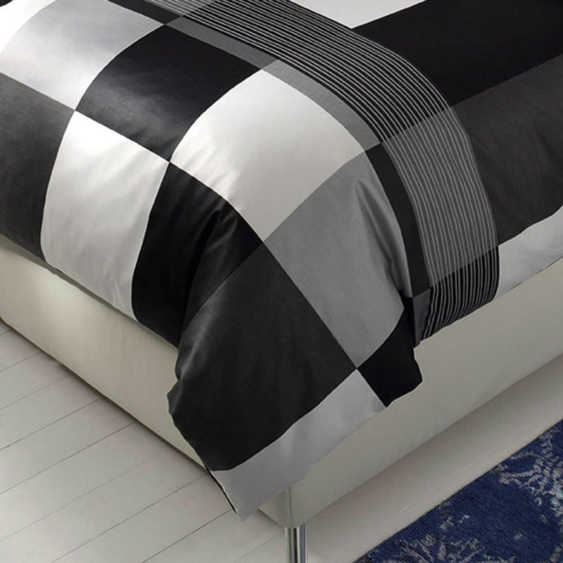 Joop! Bettwäsche Plaza Squares 4051 schwarz-weiss - 0 80x80 cm - 135x200 cm 80x80 cm - 135x200 cm Sc