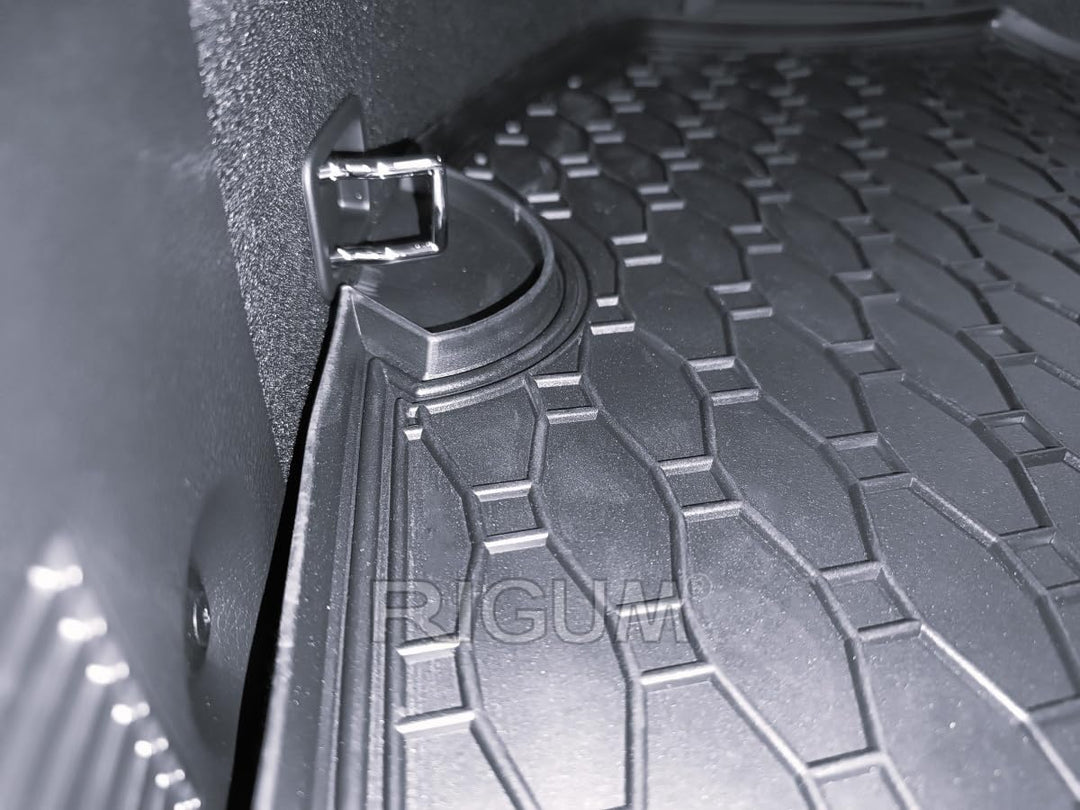 Mattenprofis Gummimatte Kofferraumwanne GKK passend für Kia Proceed mit Subwoofer ab Bj. 2018, schwa
