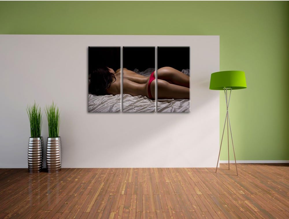 Pixxprint Perfekter Frauen Po als Leinwandbild | Grösse: 3 Teilig (120x80) | Wandbild| Kunstdruck |