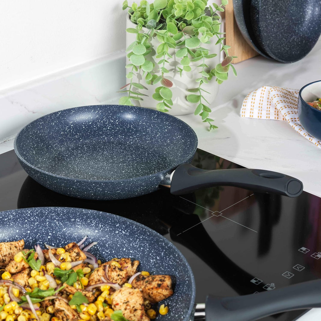Russell Hobbs RH00842EU7 Antihaftbeschichtete Bratpfanne – 28 cm Kochtopf, Aluminium Induktionspfann