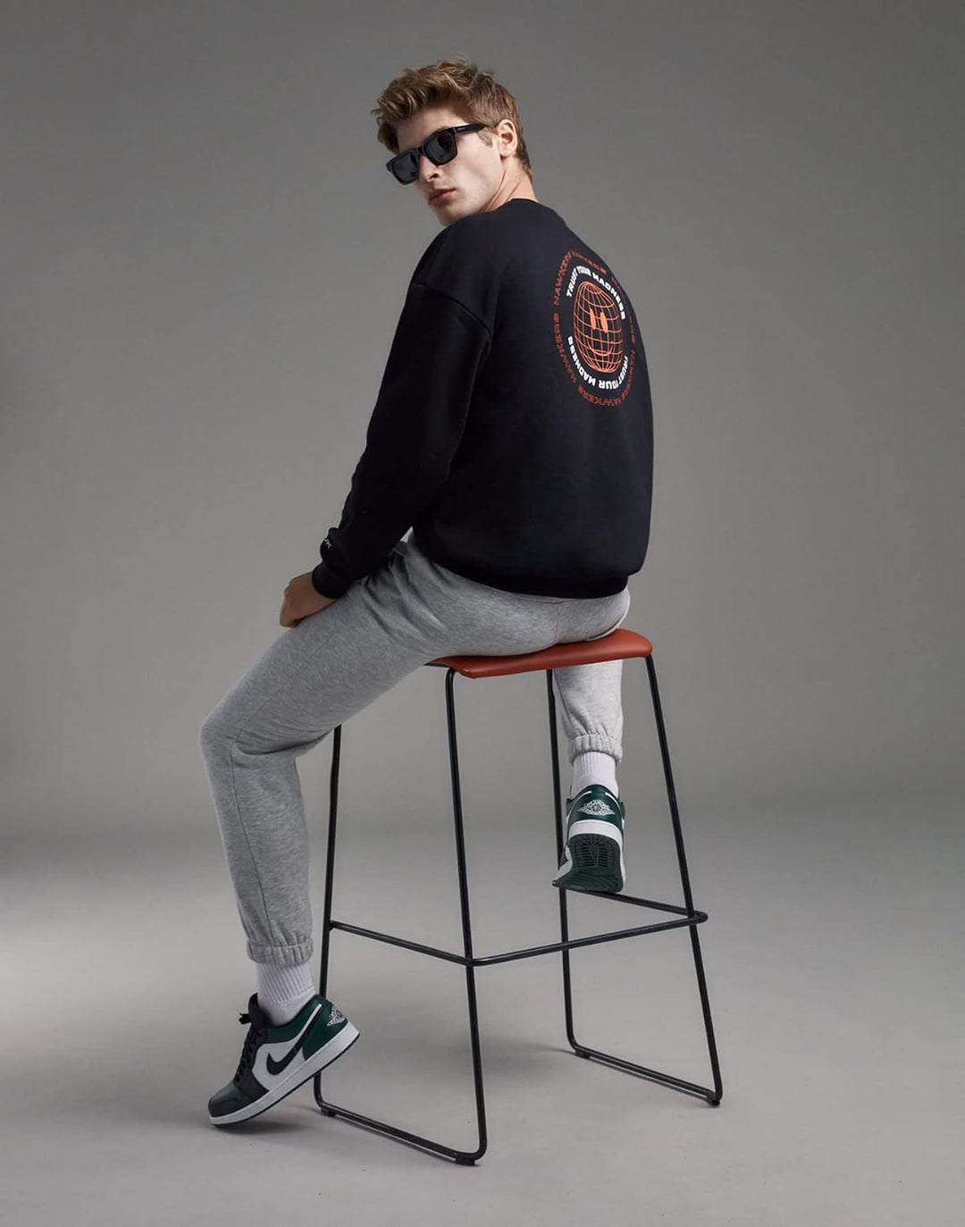 HAWKERS Unisex Sweatshirt Unisex Erwachsene Sweatshirt XS Schwarz/Orange, XS Schwarz/Orange
