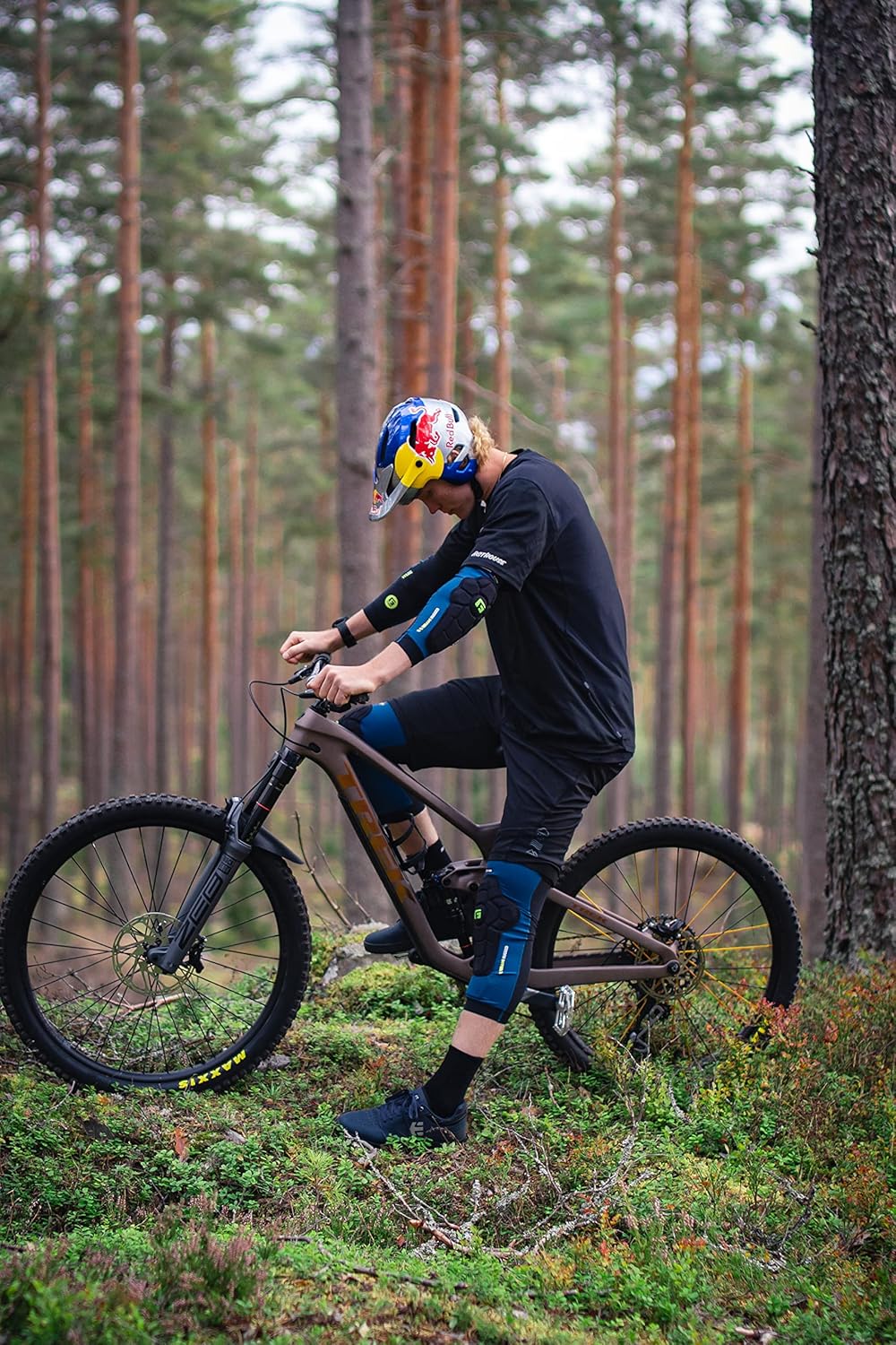 G-Form Pro Rugged Ellbogenschützer, 2 Stück, für Radfahren, BMX, MTB, Downhill, Skateboard S Storm B
