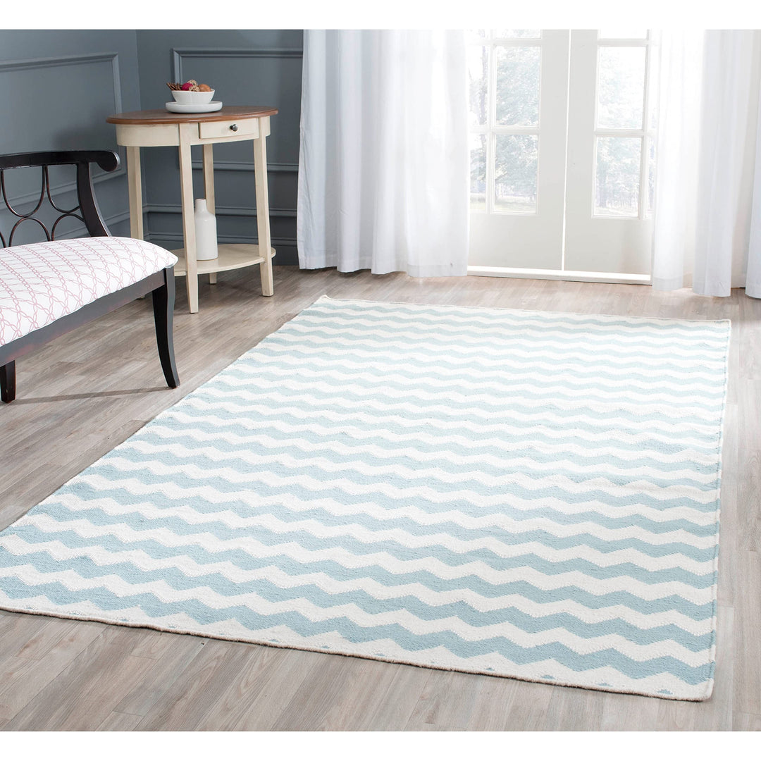 SAFAVIEH Zeitgenössische Teppich für Wohnzimmer, Esszimmer, Schlafzimmer - Dhurrie Collection, Kurze