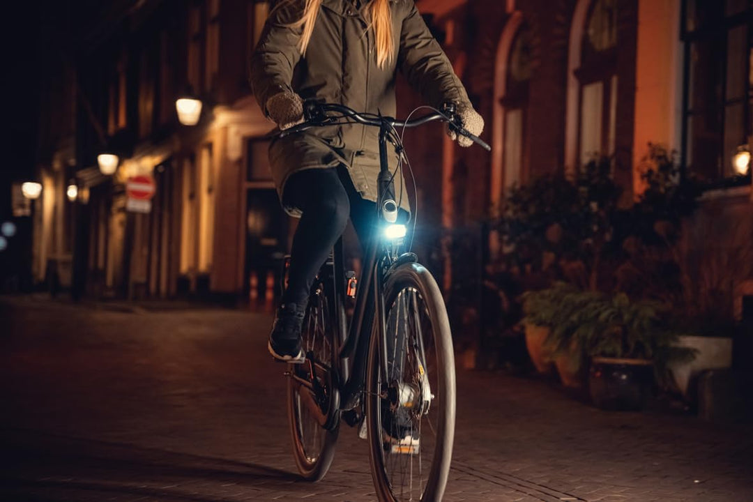 AXA NXT 130 E-Bike Fahrradlicht – 130 Lux Frontlicht – 12V Anschluss – StVZO Zulassung