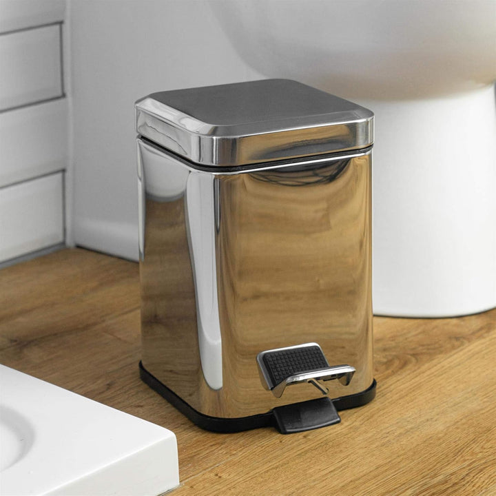 Harbour Housewares Square Badezimmerpedalbehälter - 3L - Chrom