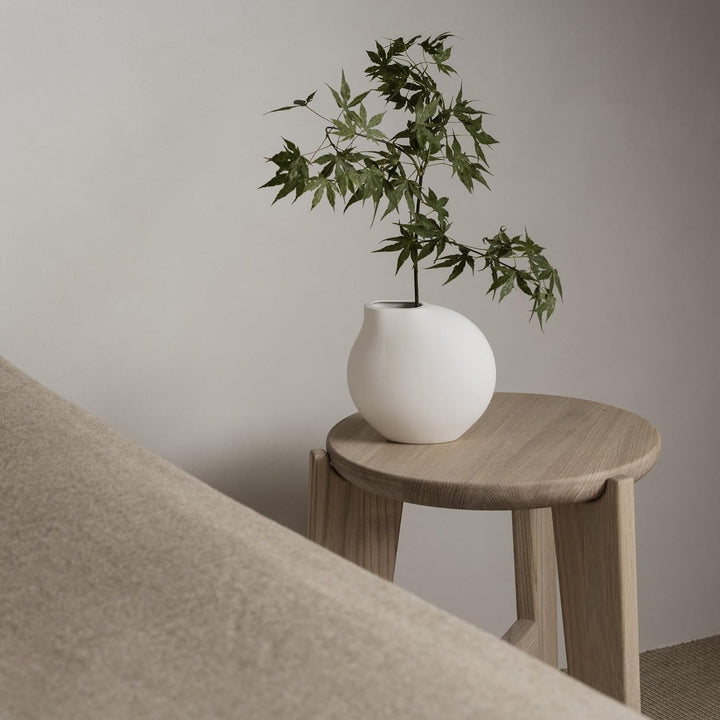 Blomus Nona Vase White 66166 Höhe: 15 cm, Ø 12 cm Lily White, Höhe: 15 cm, Ø 12 cm Lily White