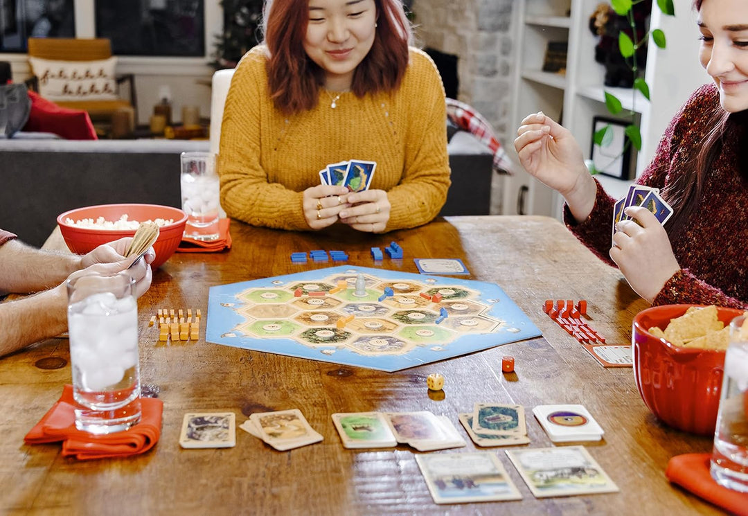 Mayfair Games Catan Händler und Barbaren | Brettspiel-Erweiterung | Ab 10 Jahren | 3-4 Spieler | 60
