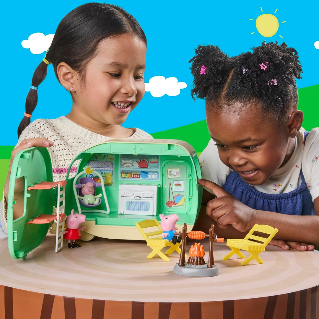 Peppa Pig Wohnwagen der DREI Wutz-Geschwister Spielset mit 3 Figuren, darunter Baby Evie, Vorschulsp