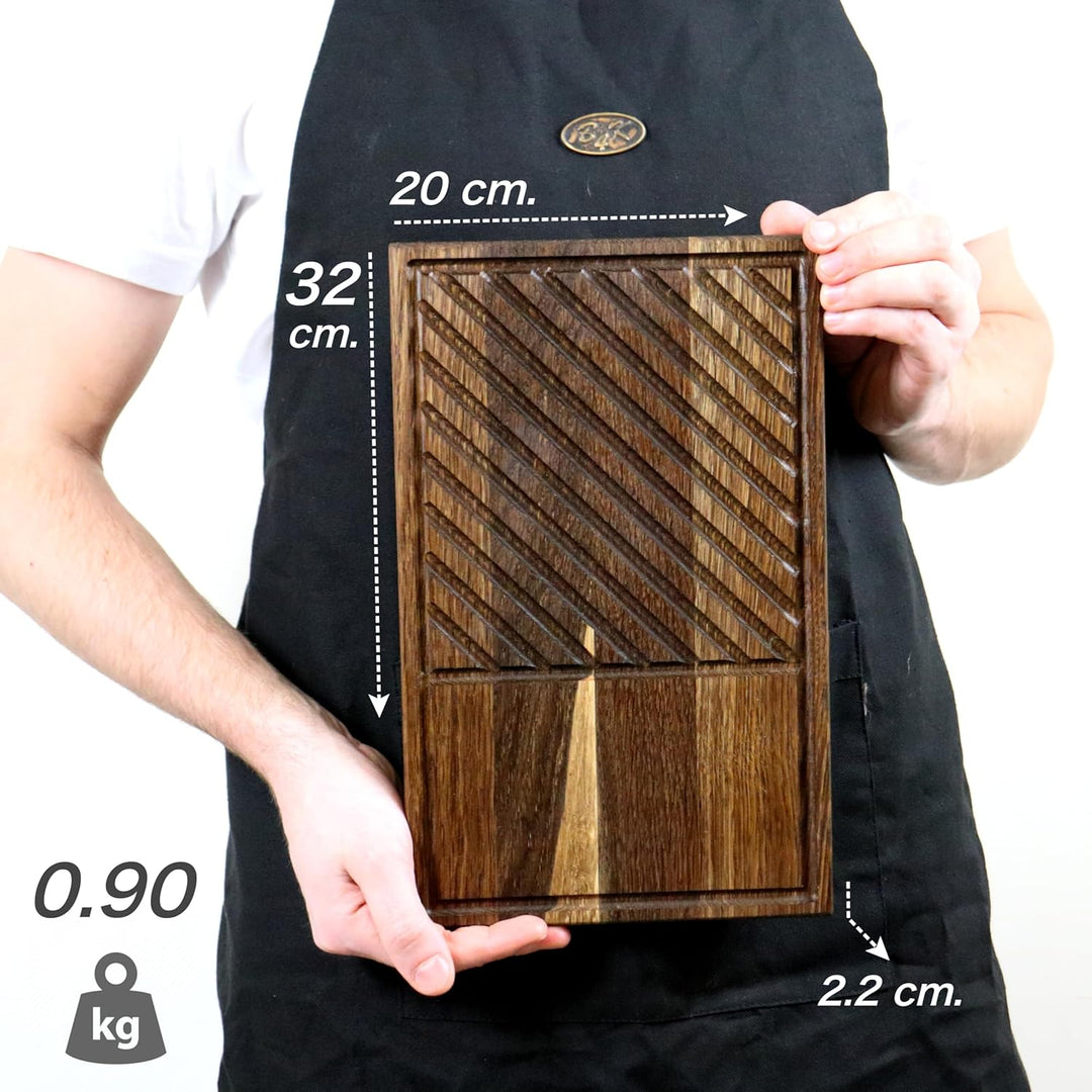 B4K® Steakbrett aus Eichenholz – Servierbrett für Steak & Grillfleisch – Massives Schneidebrett mit