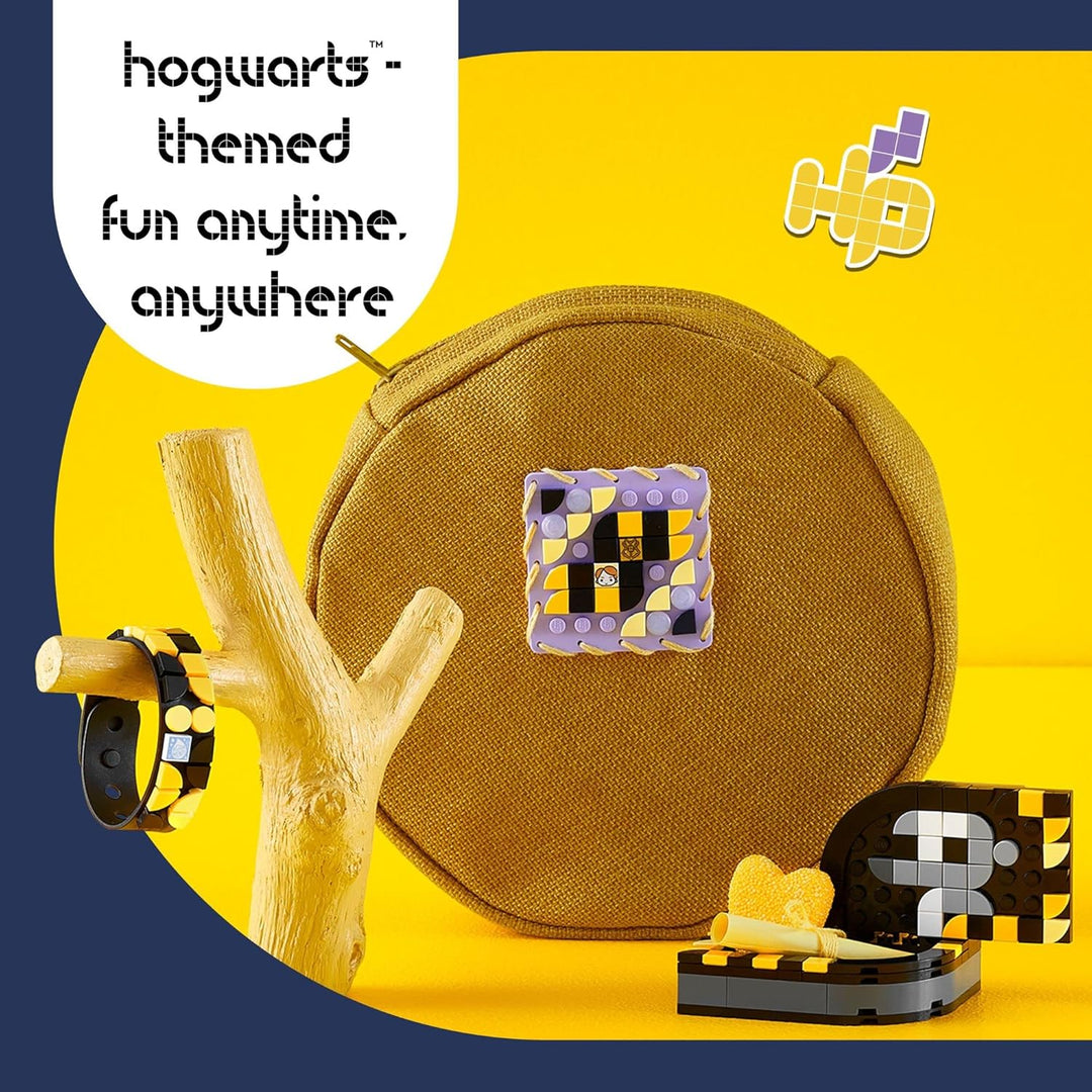 LEGO DOTS Hogwarts-Zubehör-Set 41808, Harry-Potter-Themen-Schmuckherstellungs-Set mit Armband, 2 Tas