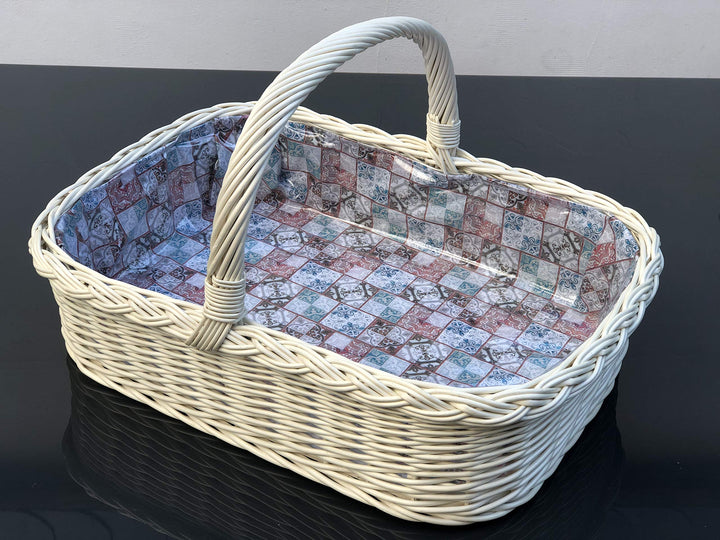 Tablett aus heller Weide mit Futter orientalisches Mosaik