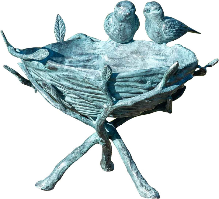 IDYL Bronze-Skulptur Zwei Vögel auf einem Vogelnest | 19x31x37 cm | Tierfigur aus Bronze handgeferti