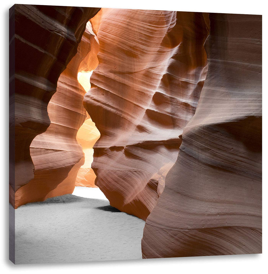 Pixxprint Durchgang im Antelope Canyon als Leinwandbild/Grösse: 70x70 cm/Wandbild/Kunstdruck/fertig