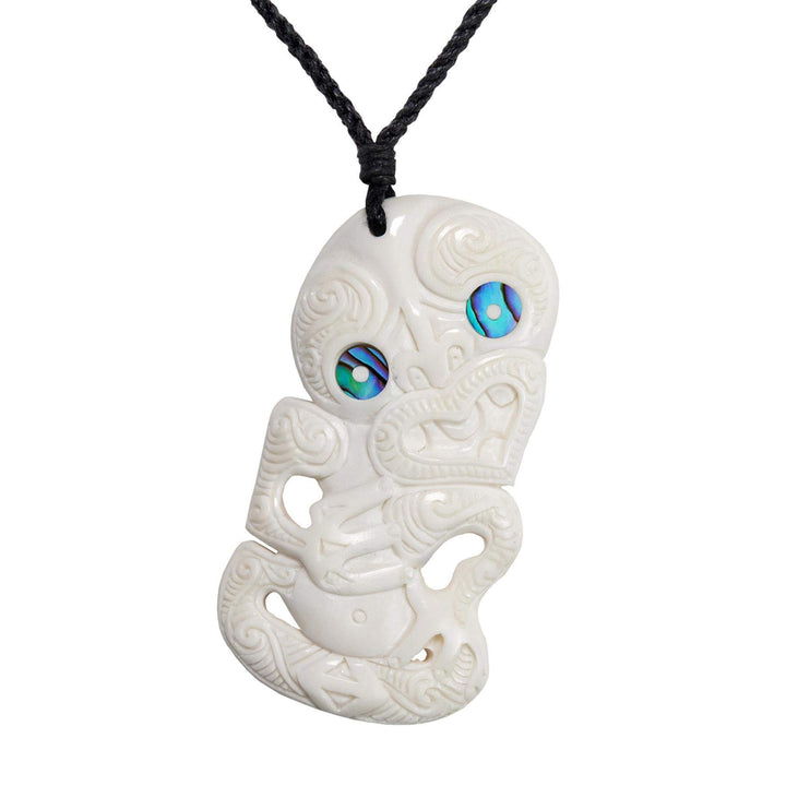 81stgeneration Unisex Geschnitzter Knochen Paua Abalone Augen Grosser HEI Tiki Anhänger Halskette
