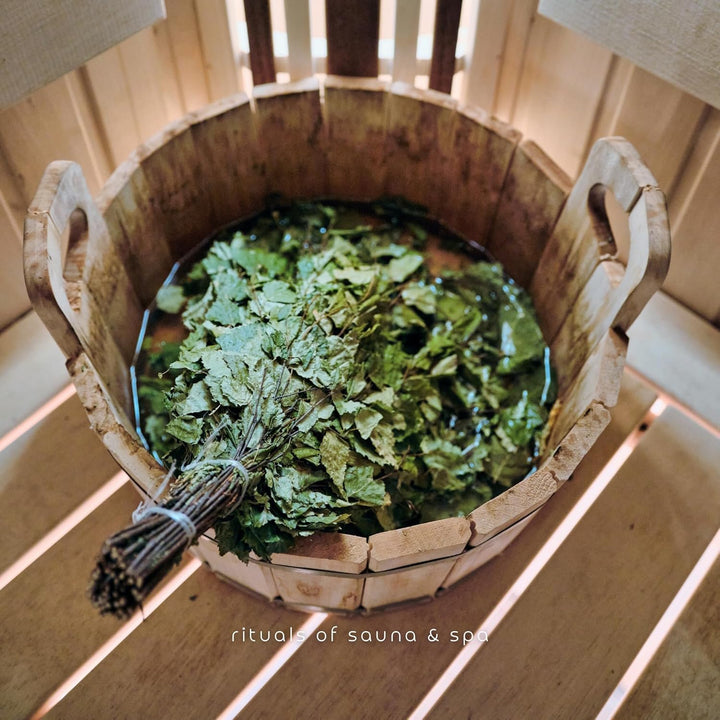 Banja-Set für Sauna | 2x Birkenquasten + Saunaaufguss Sibirische Birke + Mentholkristalle | Für trad