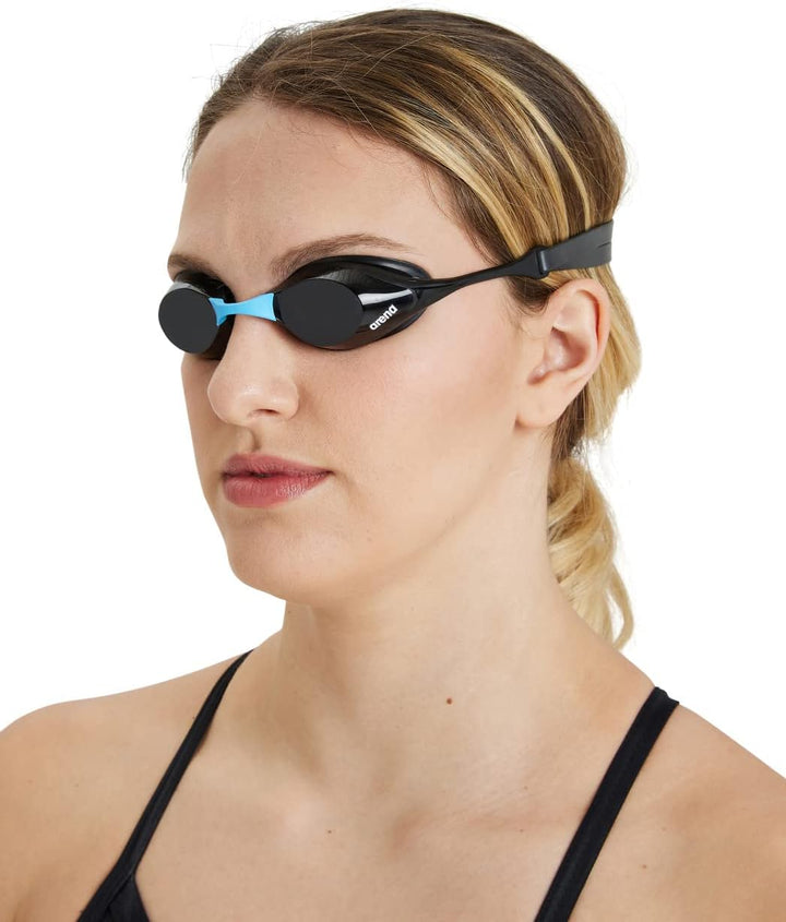 ARENA Herren Cobra Swipe Schwimmbrillen (1er Pack) Einheitsgrösse Dark_Smoke-Black-Blue, Einheitsgrö