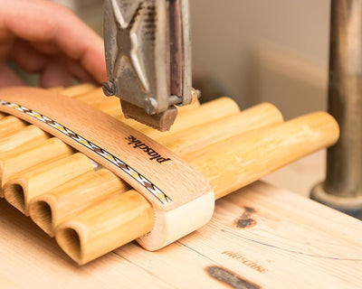 Plaschke Panflöte, Holzriemen Design, handgemacht mit Lehrbuch, 18 Rohre G-Dur 18 Tones G/Sol, 18 To