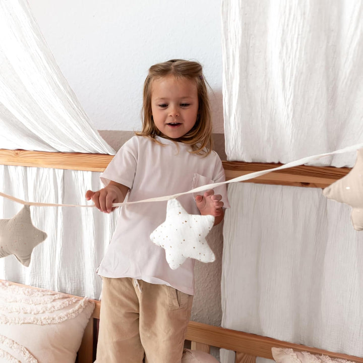 LILIMAUS Sternen Wimpelkette Stoff mit Goldapplikation in 12 Farben - Wimpelkette Kinderzimmer 100%