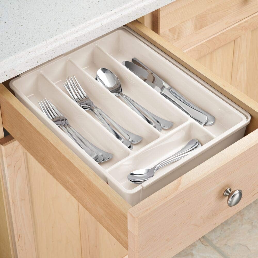 mDesign ausziehbarer Besteckkasten für Schublade und Küchenschrank – Küchen Organizer mit sechs Fäch