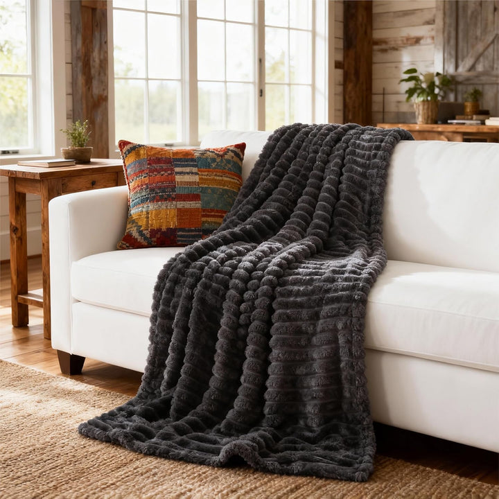BEDSURE Kuscheldecke für Zimmer Deko - Wolldecke & Fleecedecke, Sofadecke, Weiche Warme Grobe Kordde