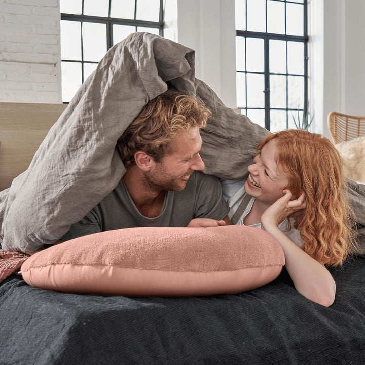 Theraline Plüschmond Stillkissen, Kopfkissen und Nackenkissen mit Perlen, ergonomisches Kissen zum S