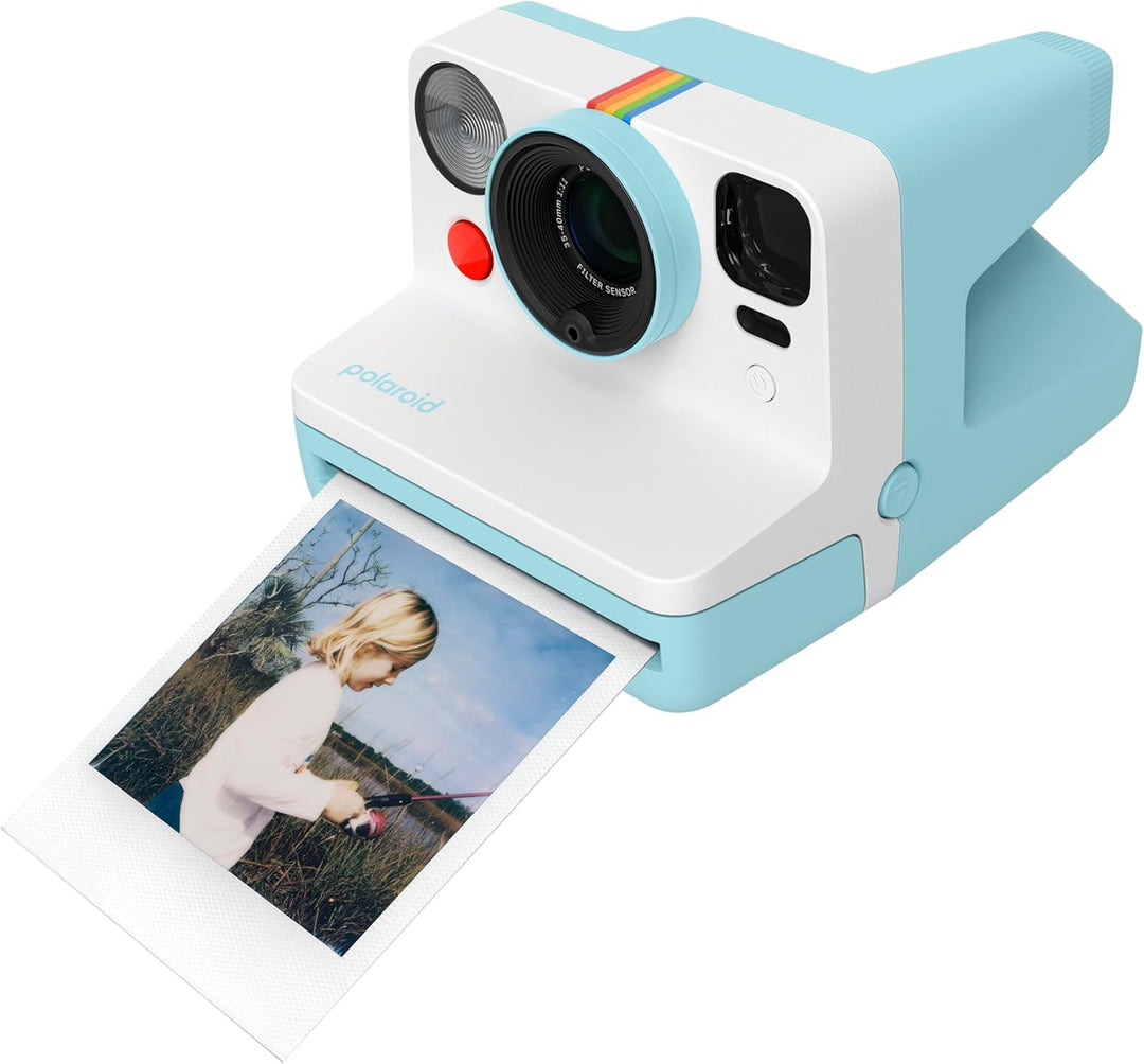 Polaroid - SofortbildKamera - Now Gen3 - Artic Blue + Color Film Bundle (16 Photos)