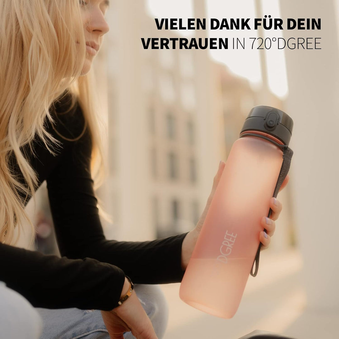 720°DGREE Trinkflasche “uberBottle“ 350ml, 500ml, 650ml, 1l softTouch +Früchtebehälter - Auslaufsich