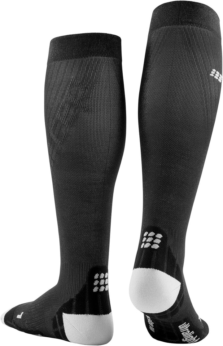 CEP – Ultralight + PRO Compression Socks für Damen | Leichte Laufsocken mit Kompression ULTRALIGHT -