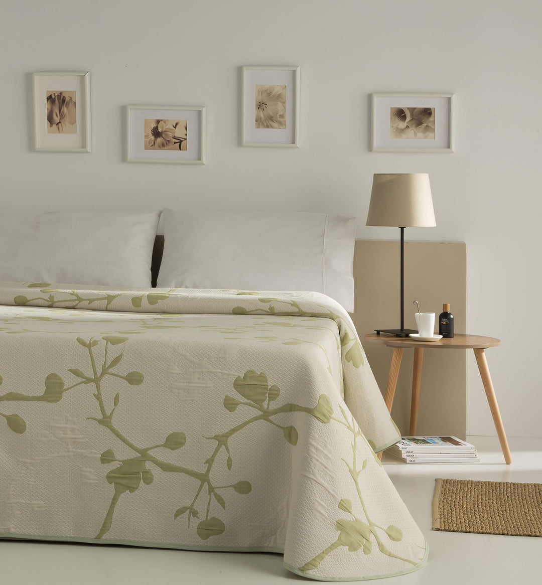 VIALMAN Leichte Tagesdecke Sofia 20, grün, 90 x 190 cm 90 x 190 cm Grün, 90 x 190 cm Grün