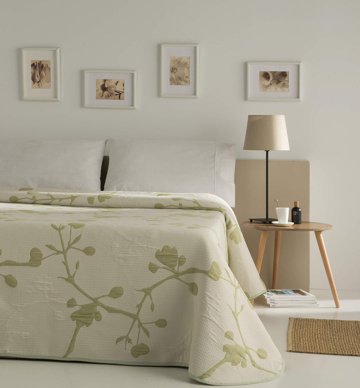 VIALMAN Leichte Tagesdecke Sofia 20, grün, 90 x 190 cm 90 x 190 cm Grün, 90 x 190 cm Grün